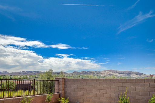 124 Still Shores St, Henderson, NV 89011