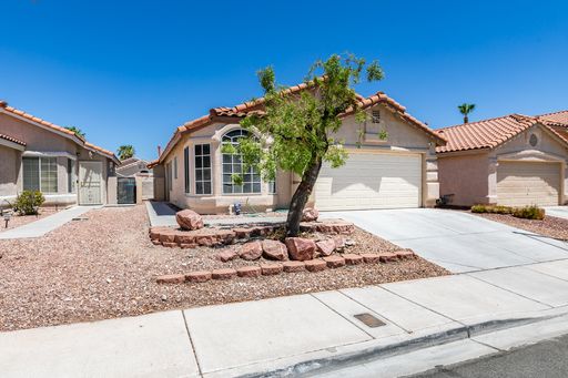 8168 W Gilmore Ave, Las Vegas, NV 89129