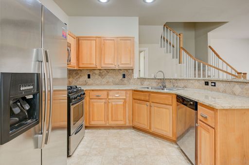 8744 Traveling Breeze Ave, Ut 102, Las Vegas, NV 89178