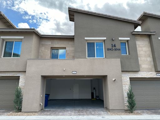 600 N. Carriage Hill Drive Unit 1043, Las Vegas, NV 89138
