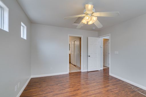 9911 Star Lake Avenue, Las Vegas, NV 89148