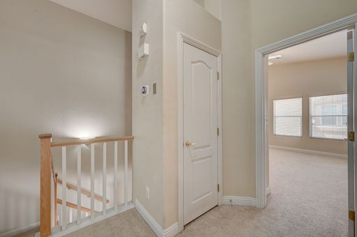 8744 Traveling Breeze Ave, Ut 102, Las Vegas, NV 89178