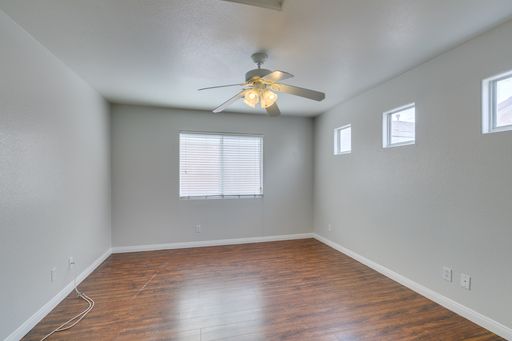 9911 Star Lake Avenue, Las Vegas, NV 89148