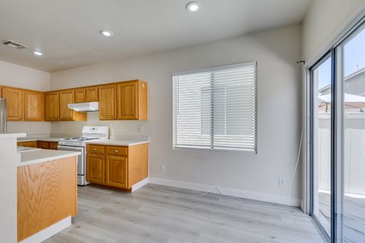 5938 Sakhalin Ave. , Las Vegas, NV 89139