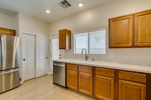 8909 Houston Ridge Avenue, Las Vegas, NV 89178