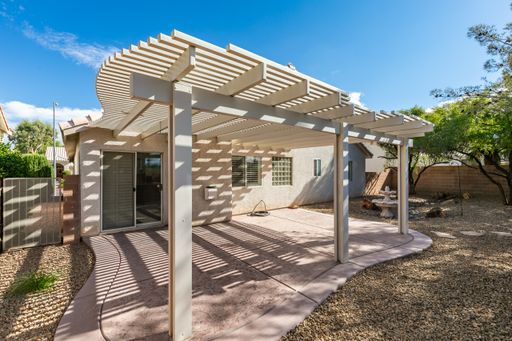 2744 Summerchase Lane, Henderson, NV 89052