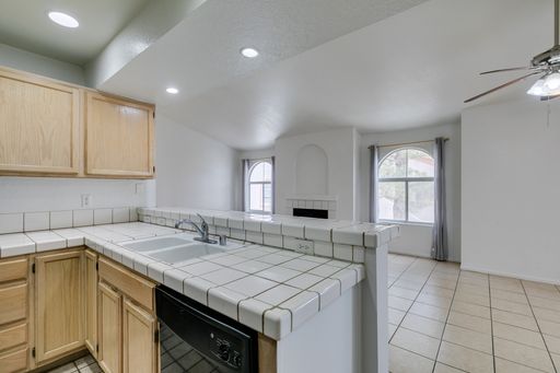 7570 W. Flamingo Rd, Ut 252, Las Vegas, NV 89147-4314