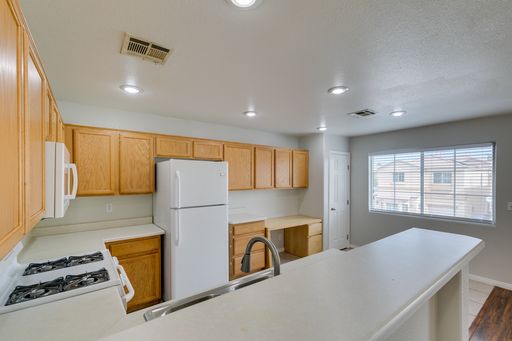 9911 Star Lake Avenue, Las Vegas, NV 89148