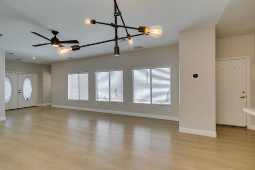 8909 Houston Ridge Avenue, Las Vegas, NV 89178