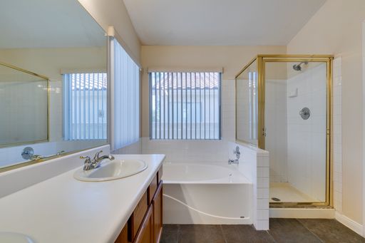 8168 W Gilmore Ave, Las Vegas, NV 89129