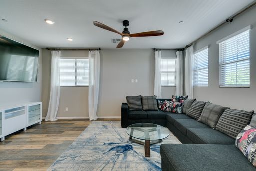 11940 Tomales Bay St, Las Vegas, NV 89138