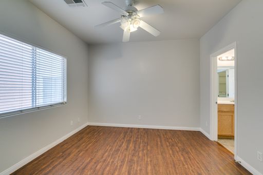 9911 Star Lake Avenue, Las Vegas, NV 89148