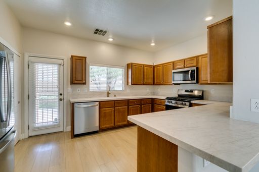8909 Houston Ridge Avenue, Las Vegas, NV 89178