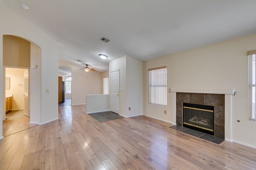 8168 W Gilmore Ave, Las Vegas, NV 89129