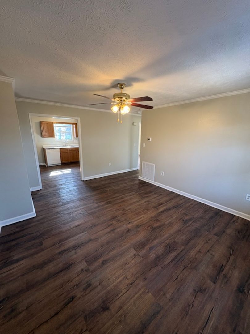 Morristown Apartment: 4051 Wynn St