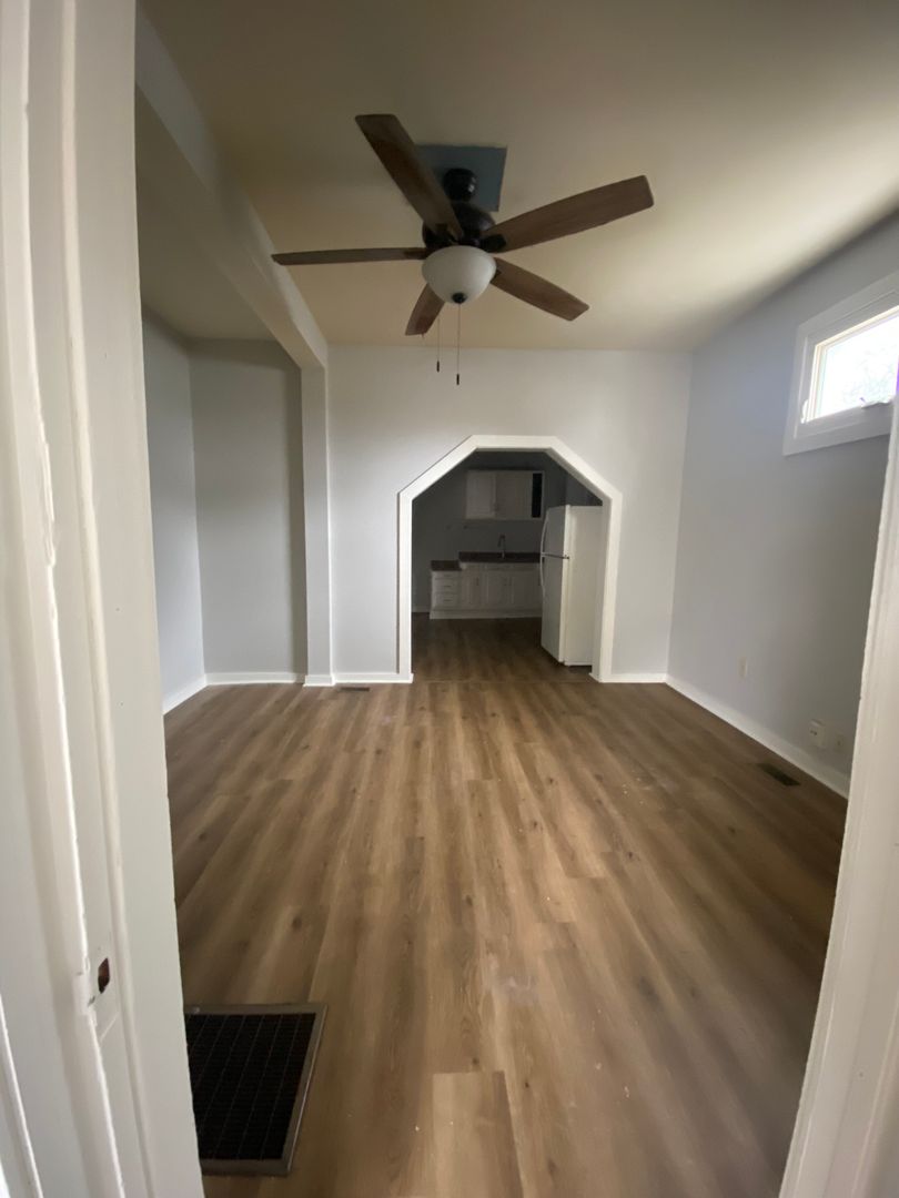 Muncie Apartment: 710 N Mulberry Street