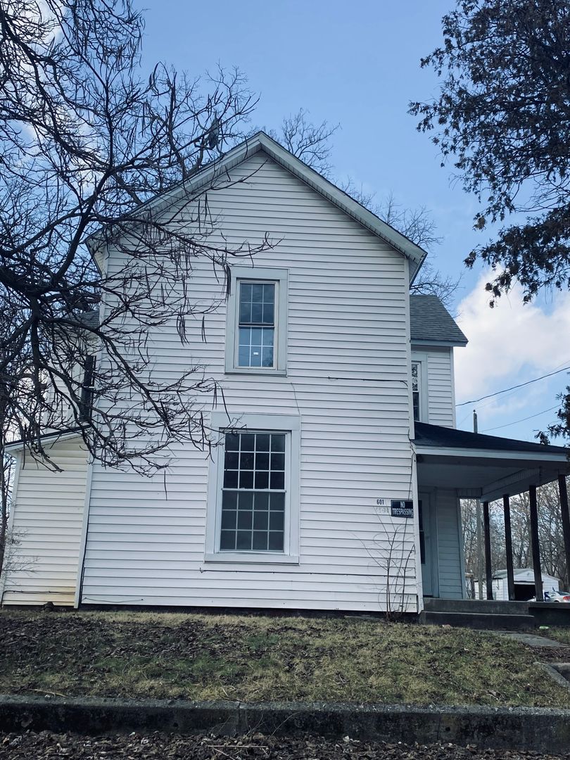 Muncie House: 601 South Shipley
