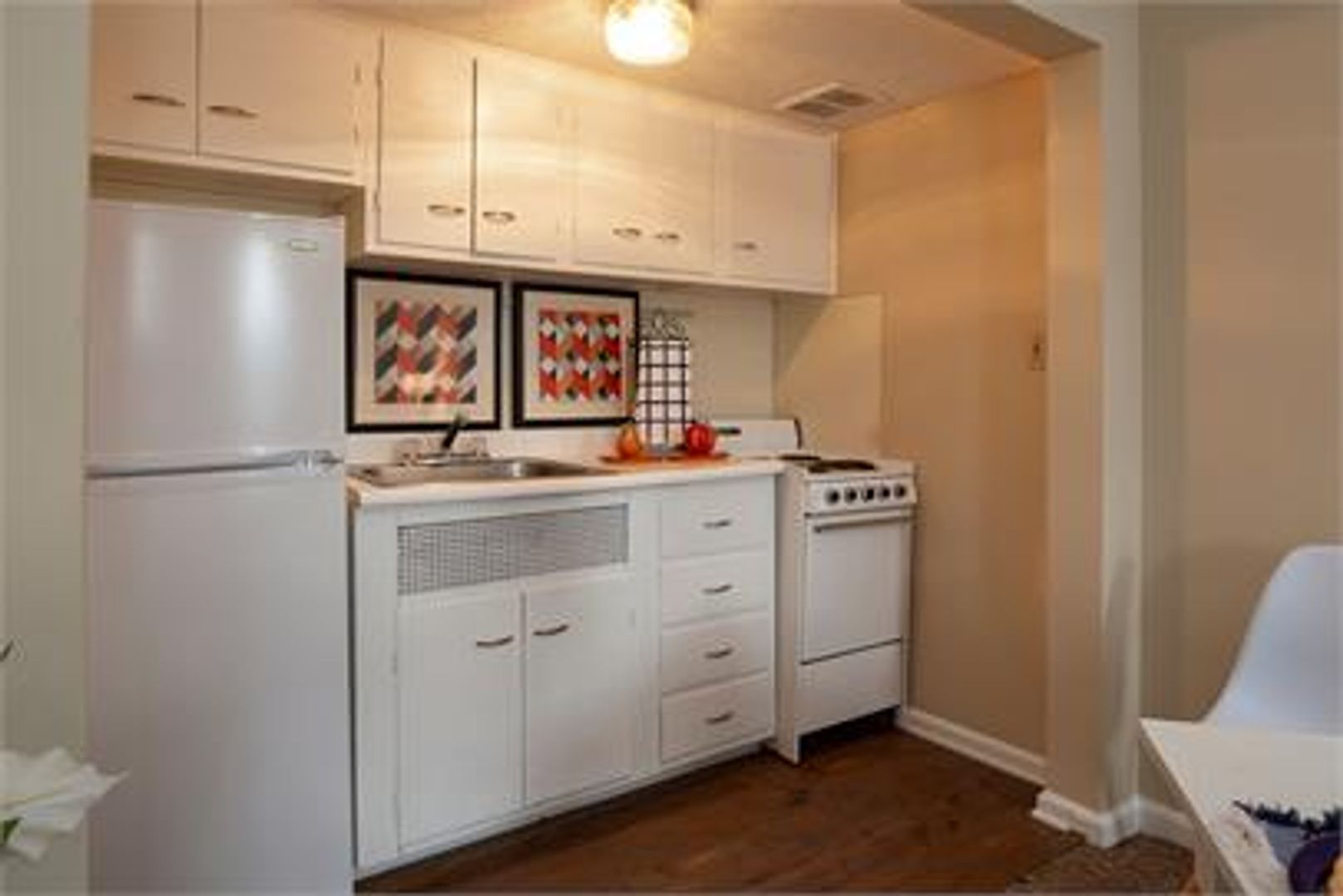 123 High Street 307, Muncie, IN 47305