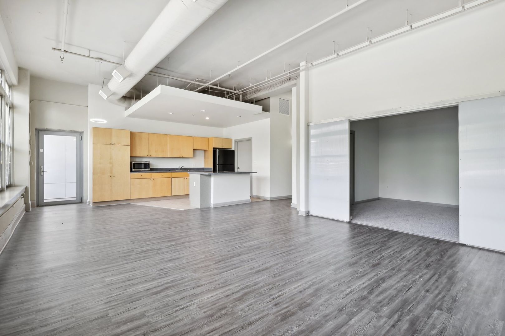 Cleveland Apartment: 2010-2020 Euclid Avenue