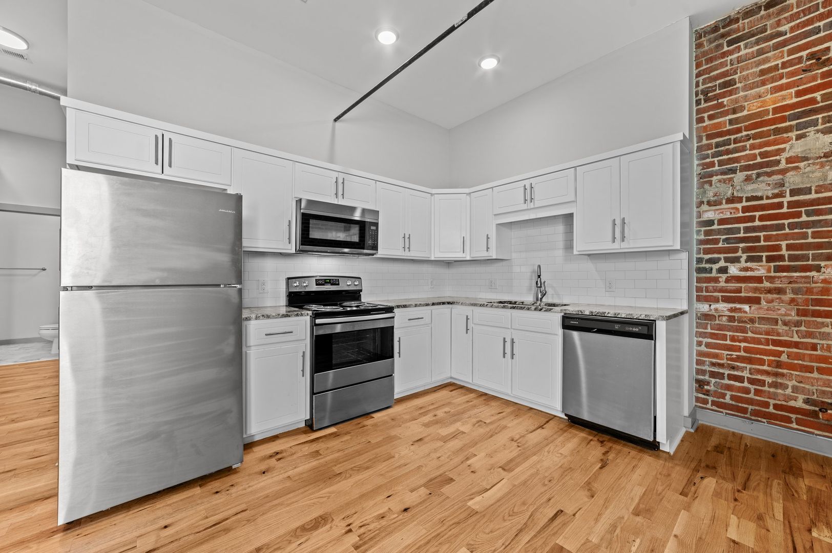 Rocky Mount Apartment: 143 SE Main St