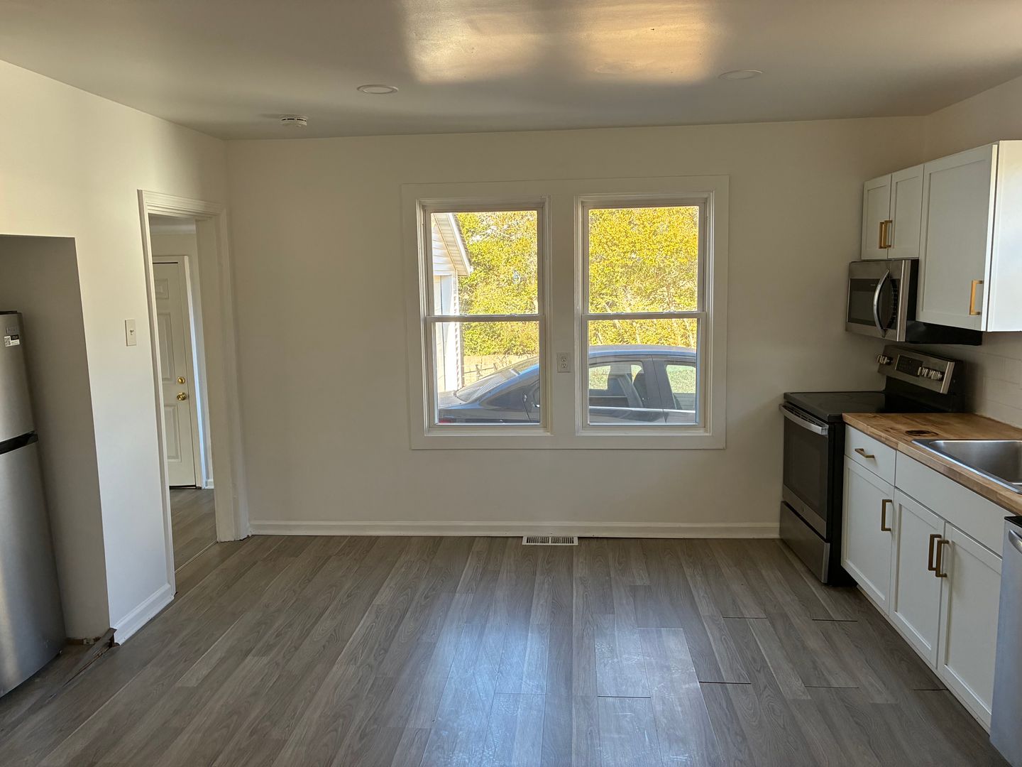 Ferguson House: 301 Day Dr