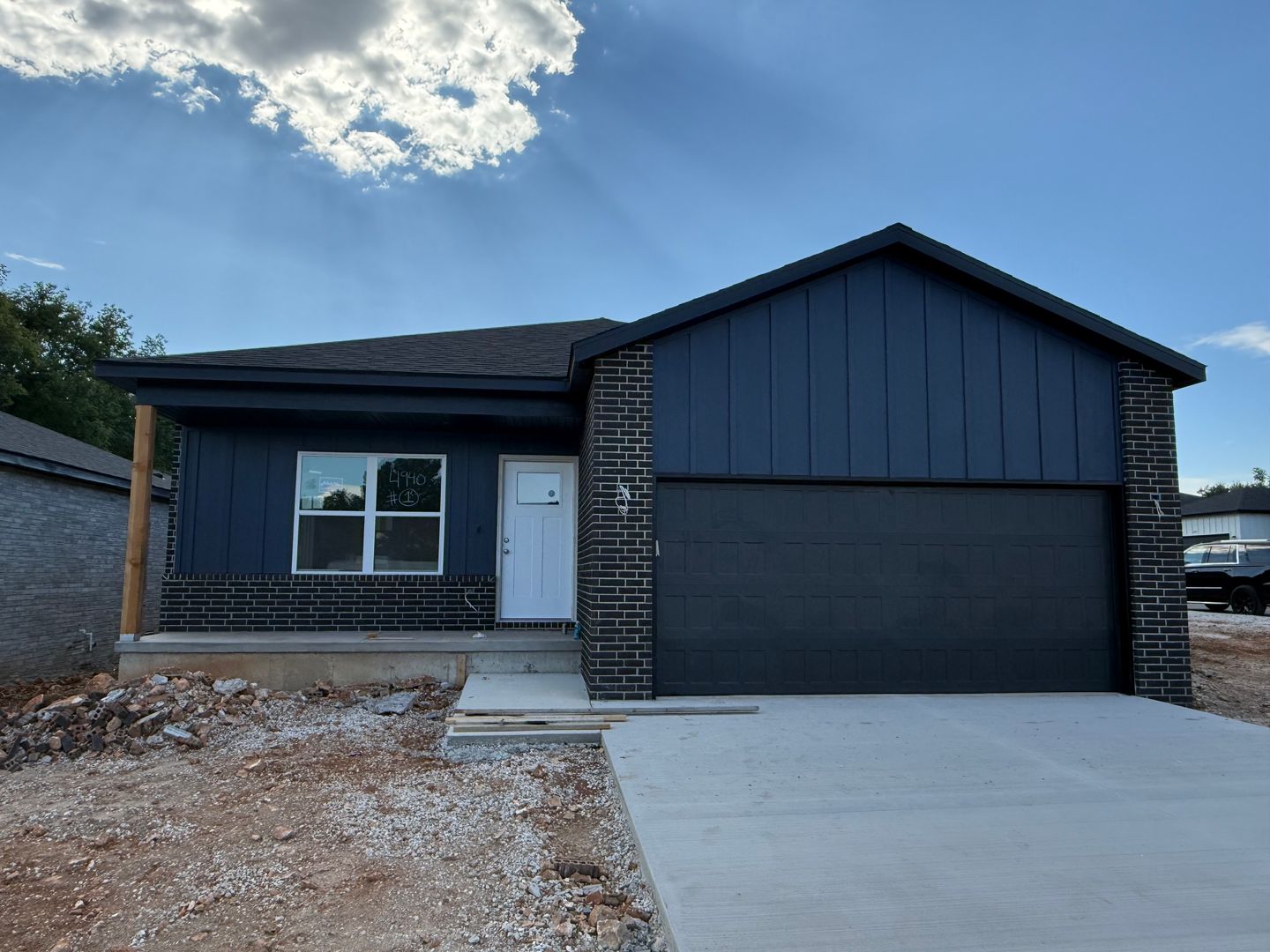 Springfield Apartment: 4940 West Minota Street