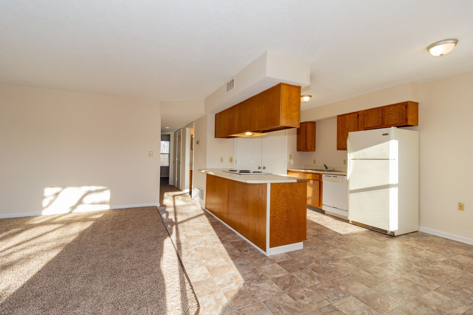 Winchester Apartment: 192/194 Westside Dr