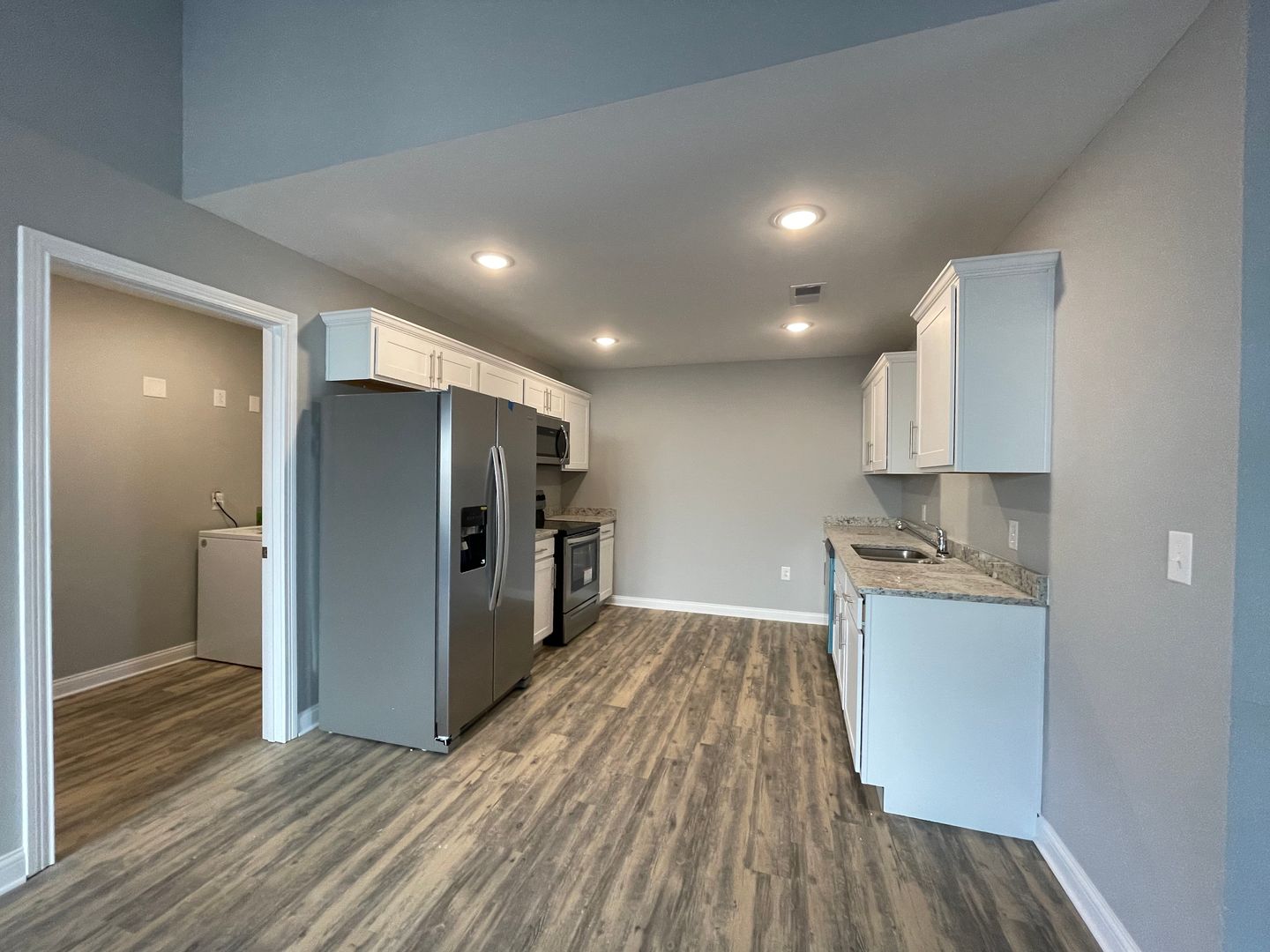 Winchester Apartment: 117/119 Tucker Ln