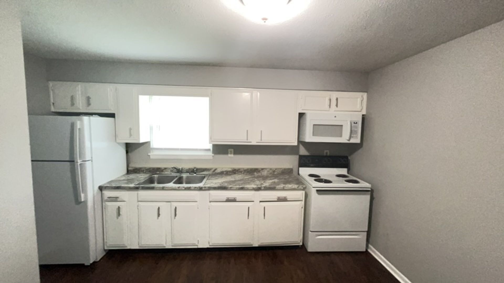 Louisville Apartment: 3117, 3201, 3202, & 3204 Melody Acres