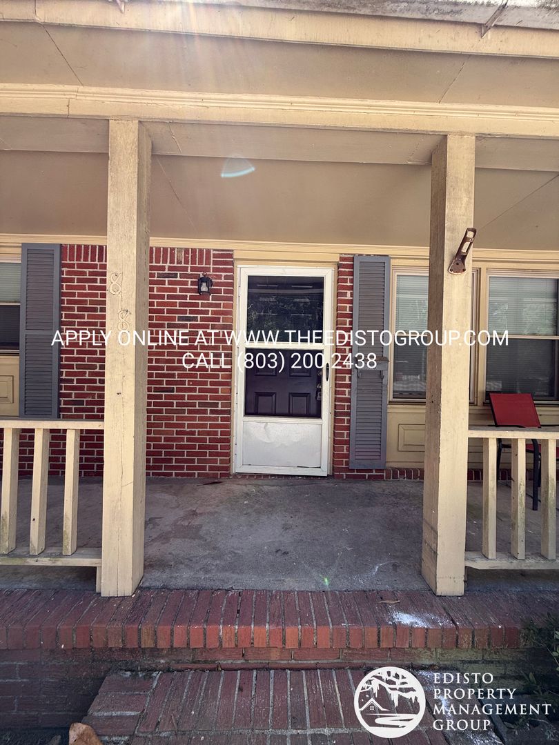 Orangeburg Apartment: 810 - 826 Park Street
