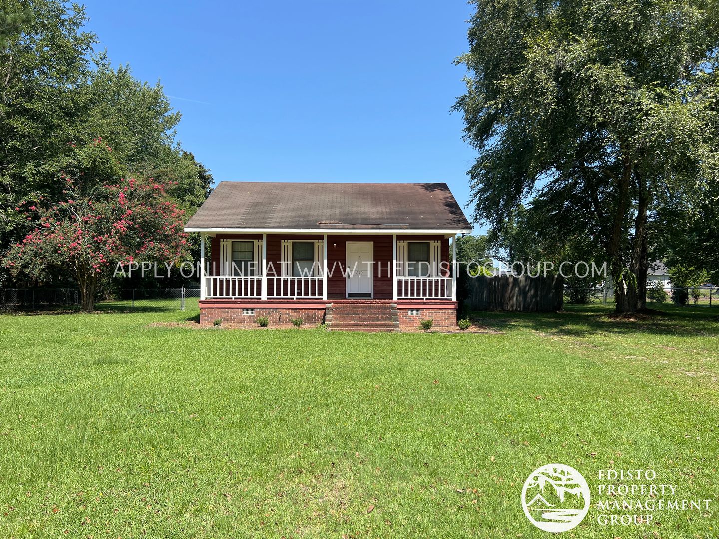 Orangeburg House: 642 Medway Drive