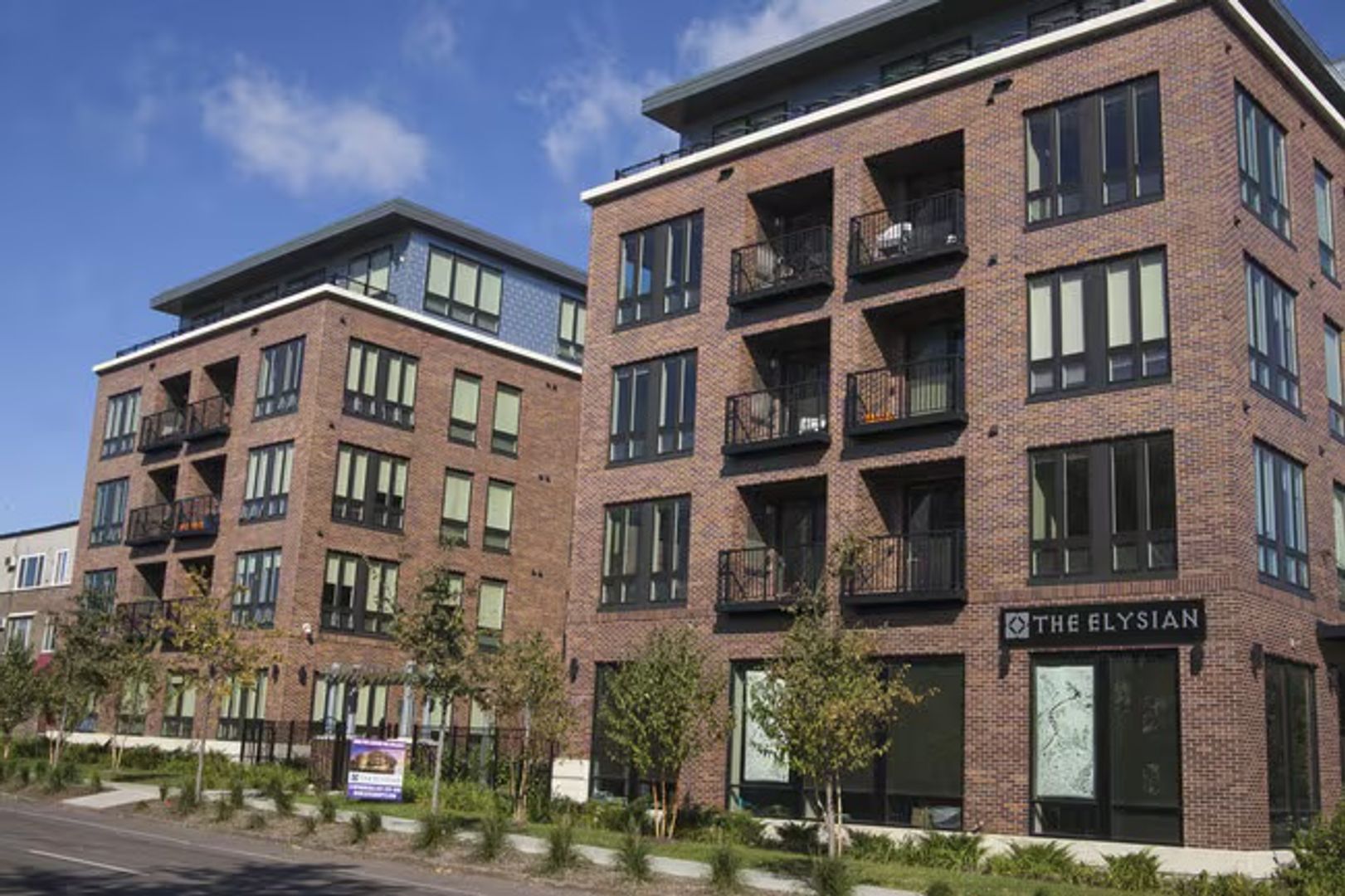 Minneapolis Apartment: 711 4th St SE