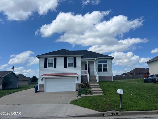 Photo of 4 Bedroom 3 Bathroom house