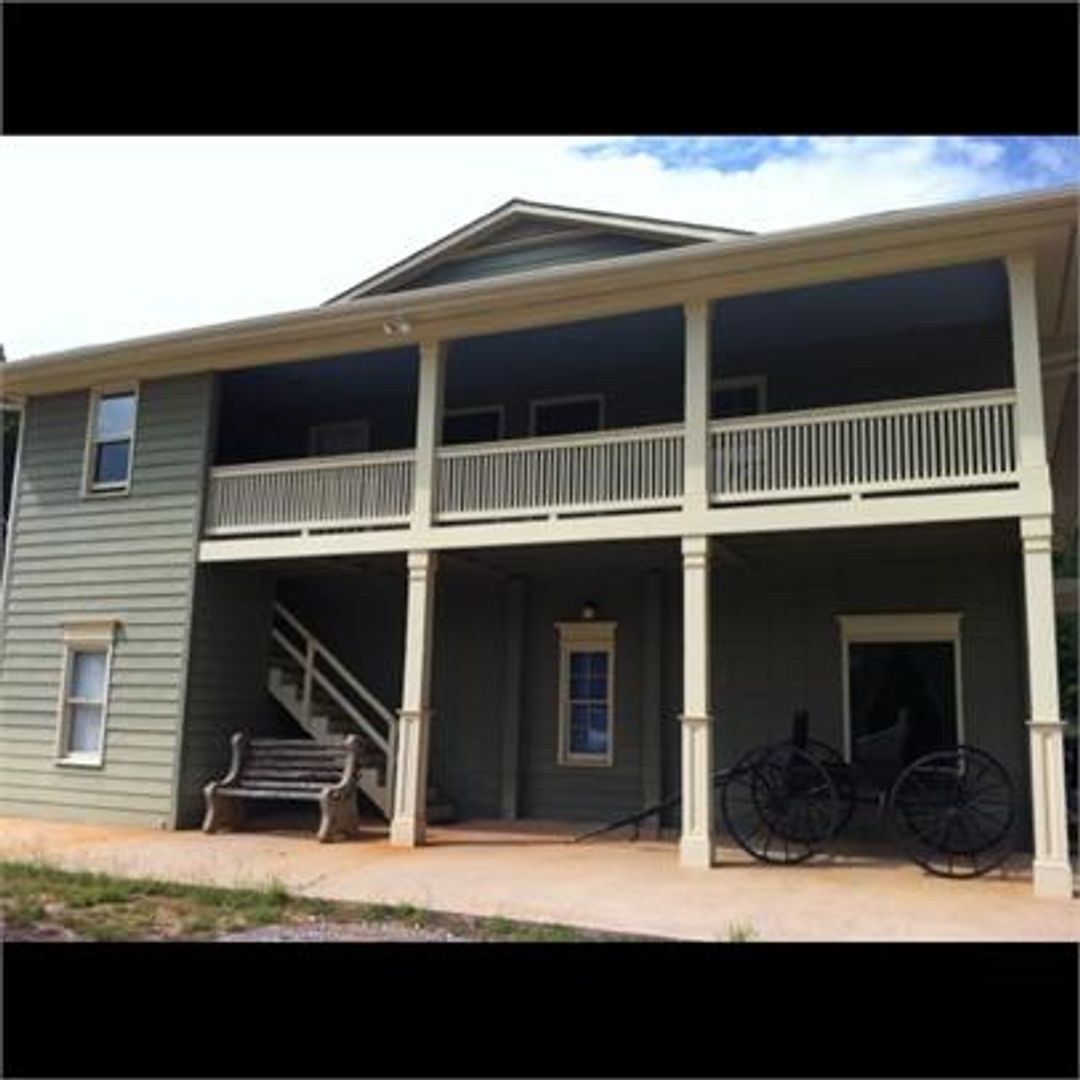 Monroe Apartment: 459 James Huff Road