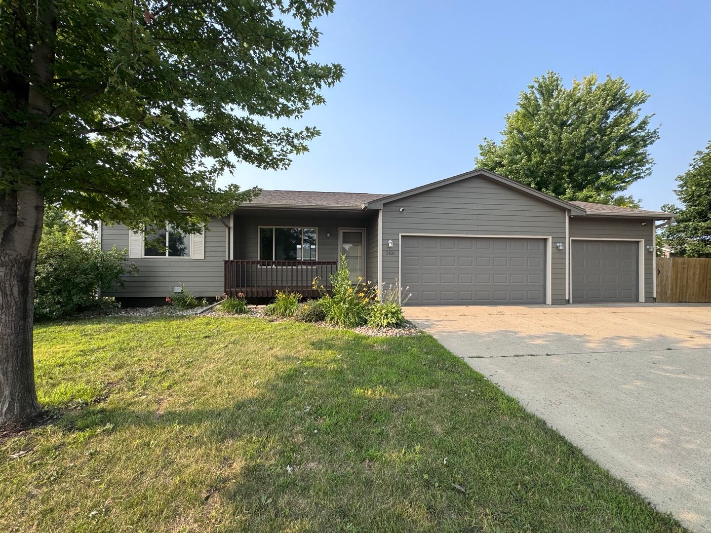Sioux Falls House: 5101 W. Cushman Street