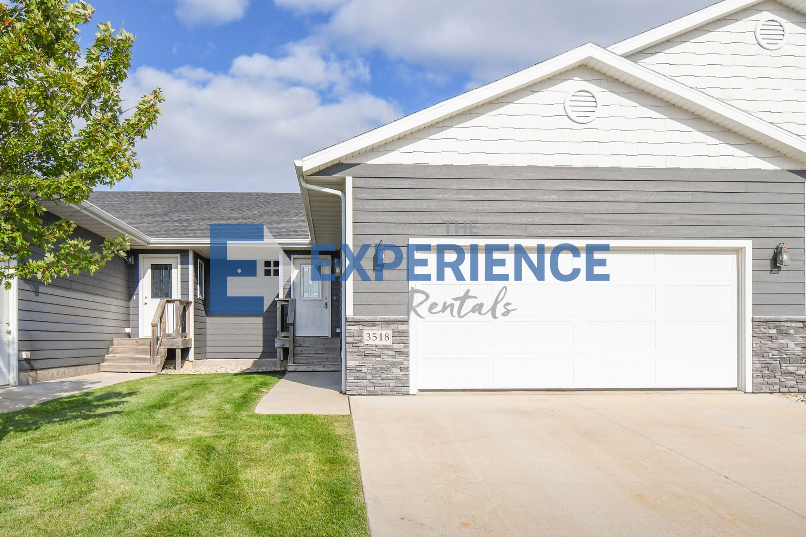 Sioux Falls House: 3518 S Outfield Circle