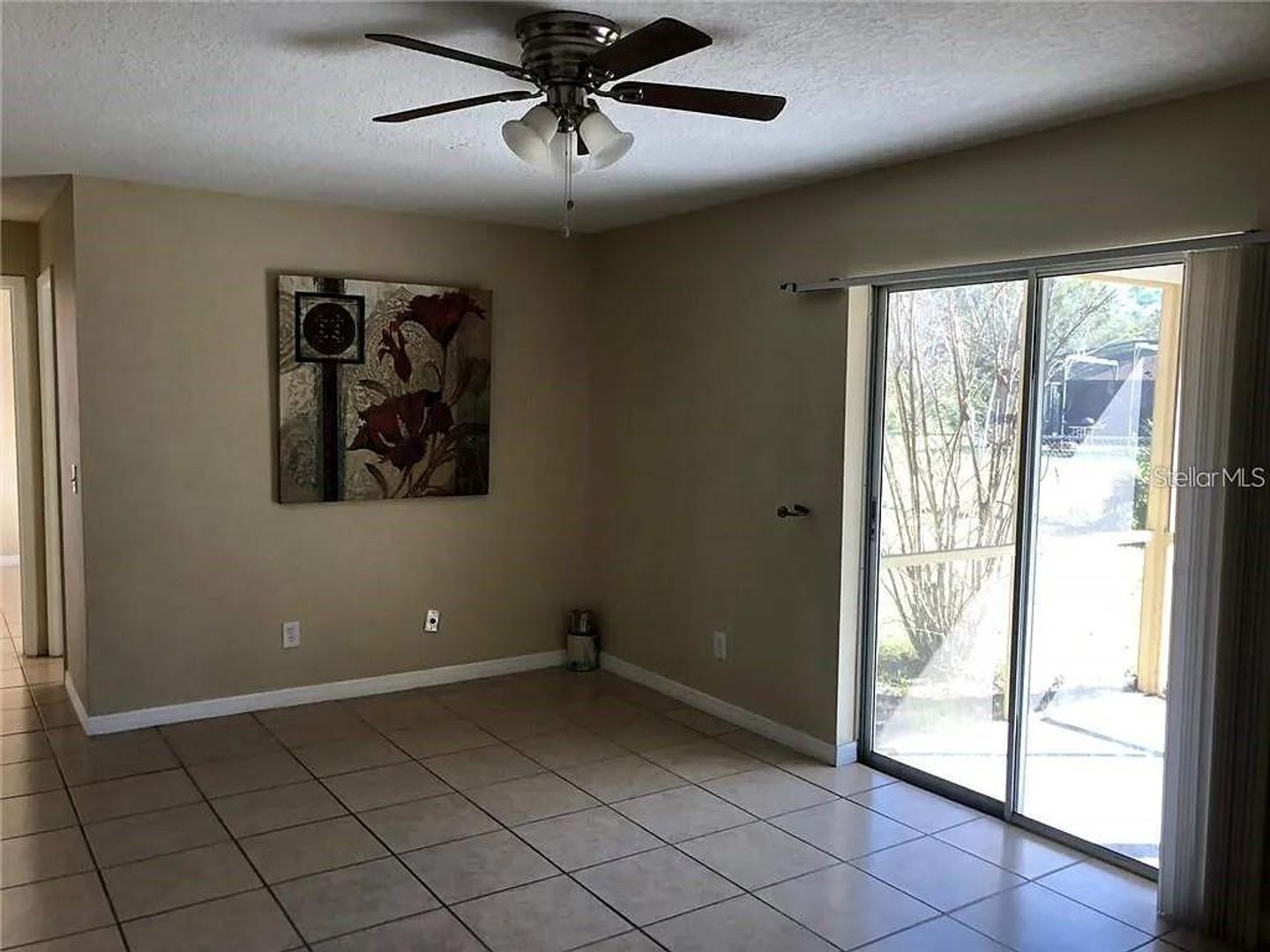 WAL-A9-330 Colonade Ct 6 of 6