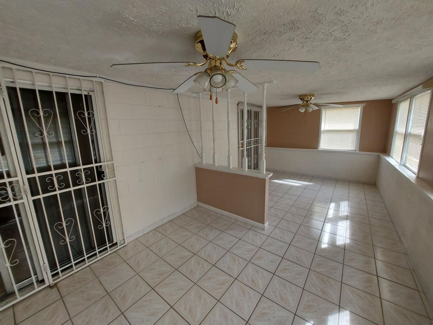 Kissimmee House: 713 Yucatan Ct.