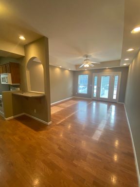take a 3D/virtual tour at