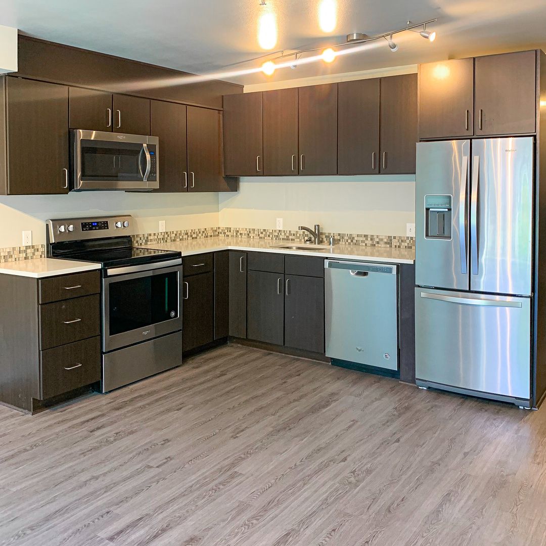 Seattle Apartment: 2400 E Boston St