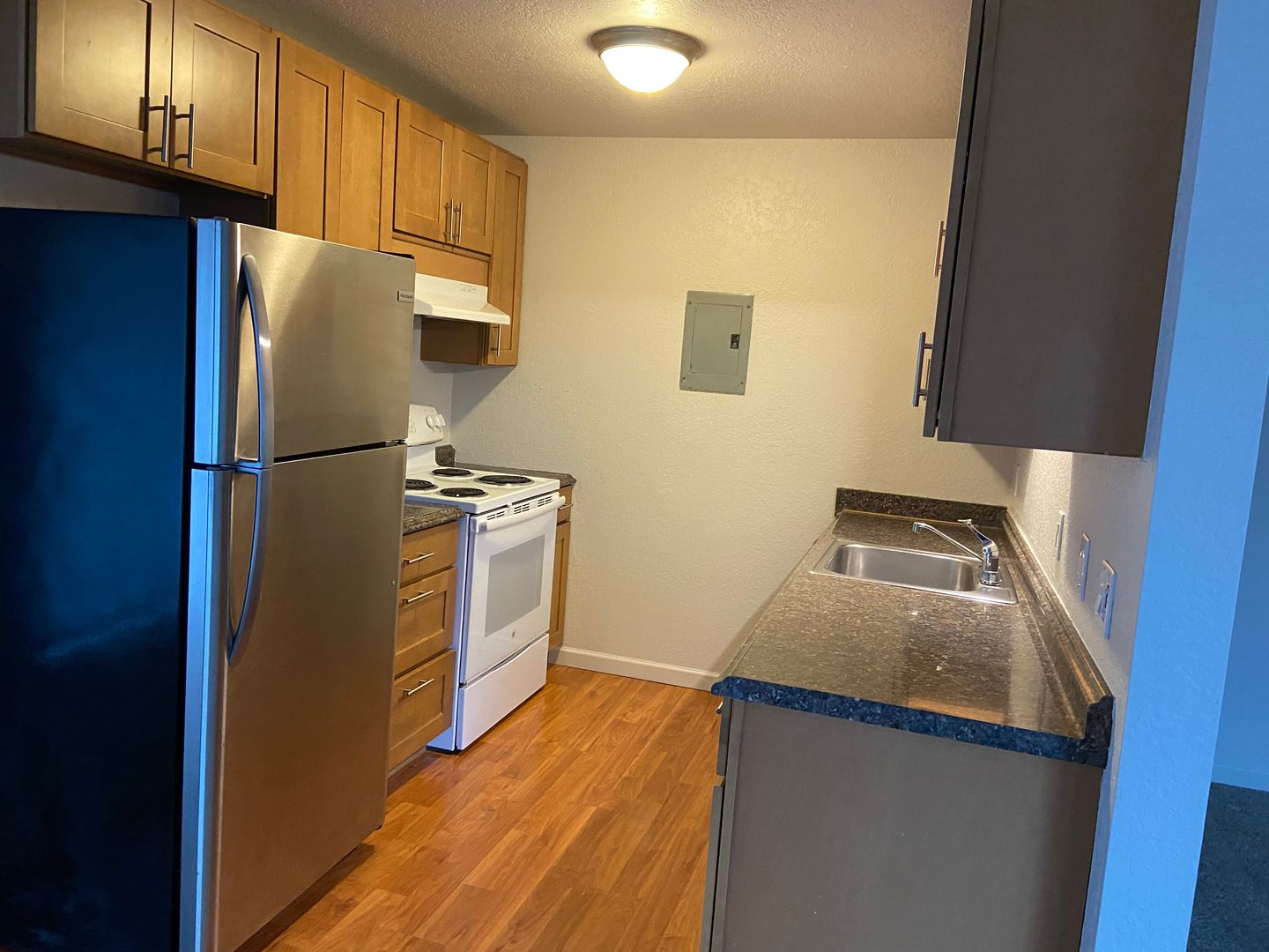 Seattle Apartment: 10521 Midvale Ave N