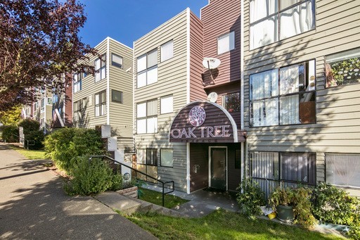 Spacious Studio Oak Tree Terrace Apartments – photo 1