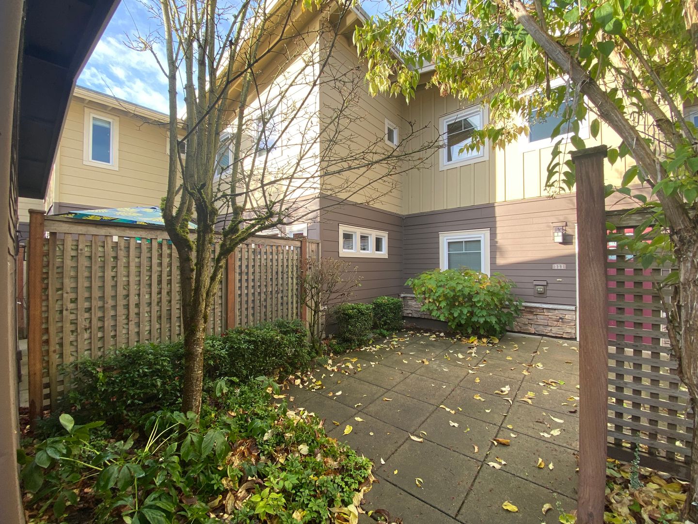 Woodinville Apartment: 14487 147th Pl NE