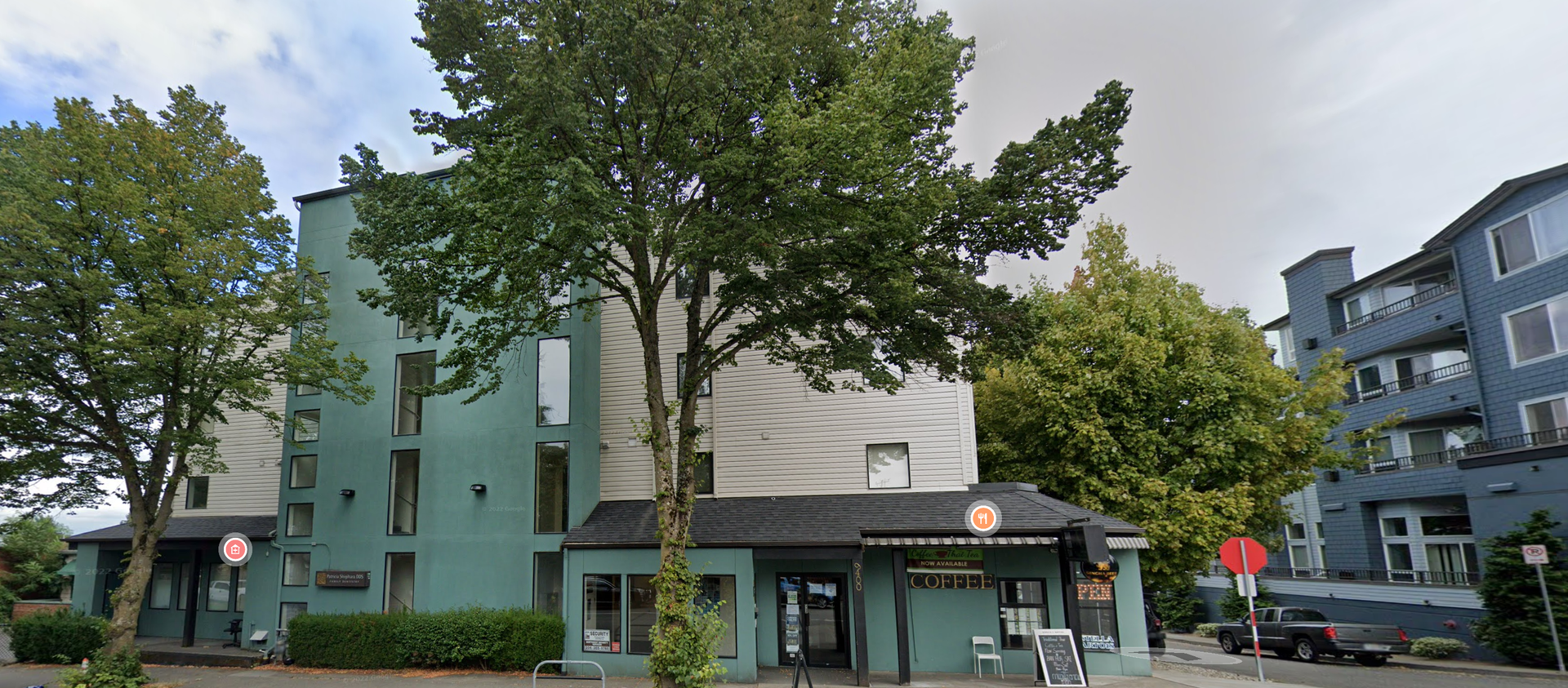 Seattle Apartment: 9400 Roosevelt Way NE