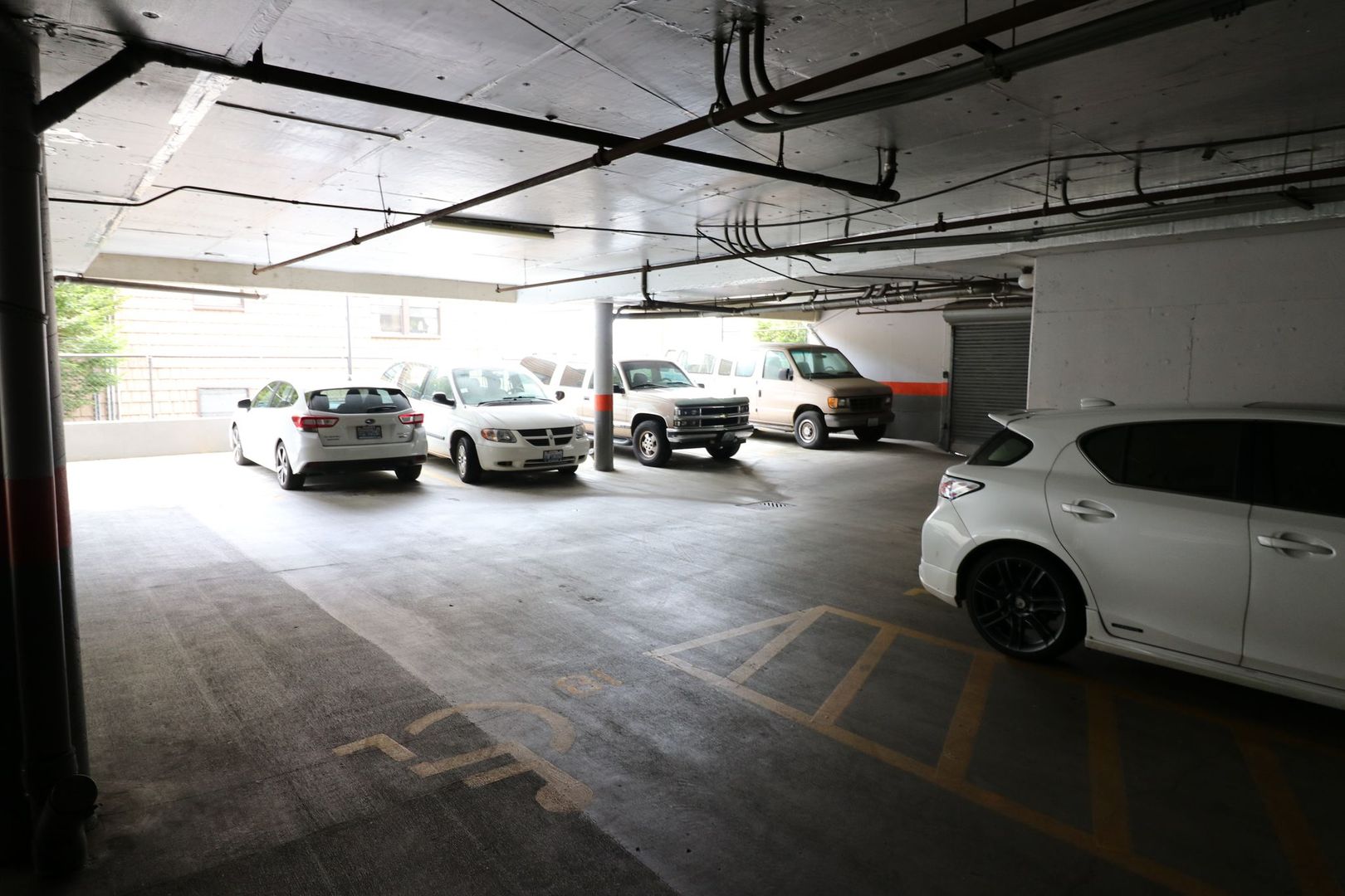 Seattle Apartment: 400 10th Ave