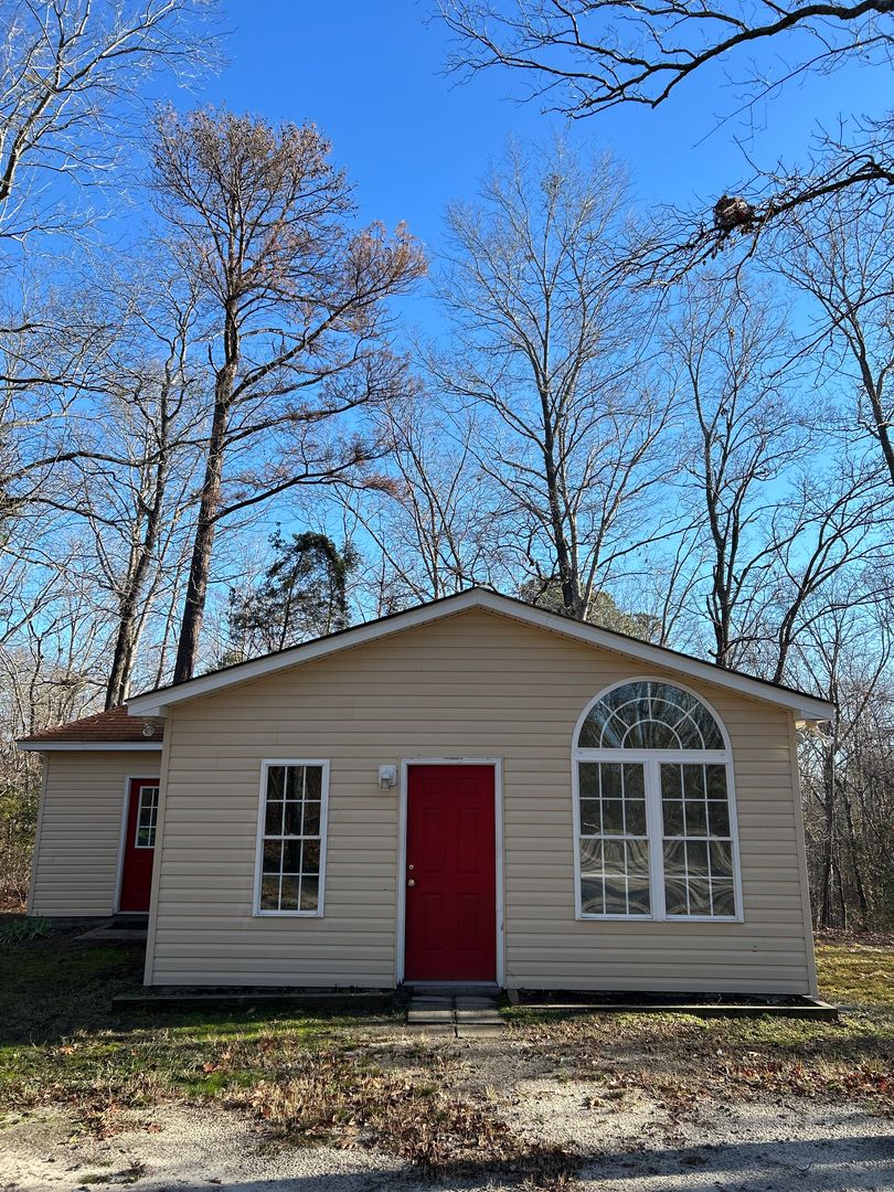 Blythewood House: 1832 Fulmer Road