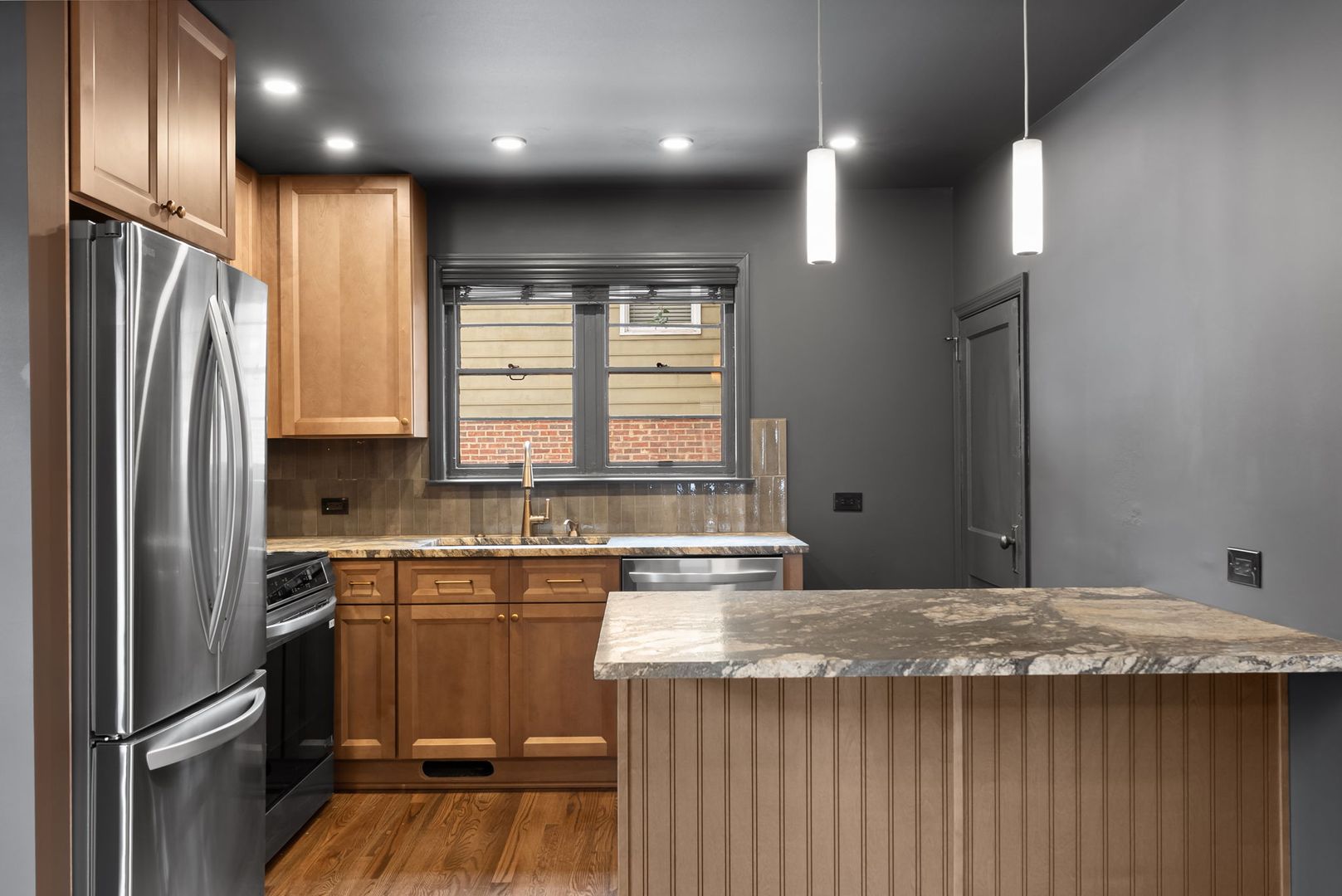 Greenville Apartment: 114 W. Park Ave.