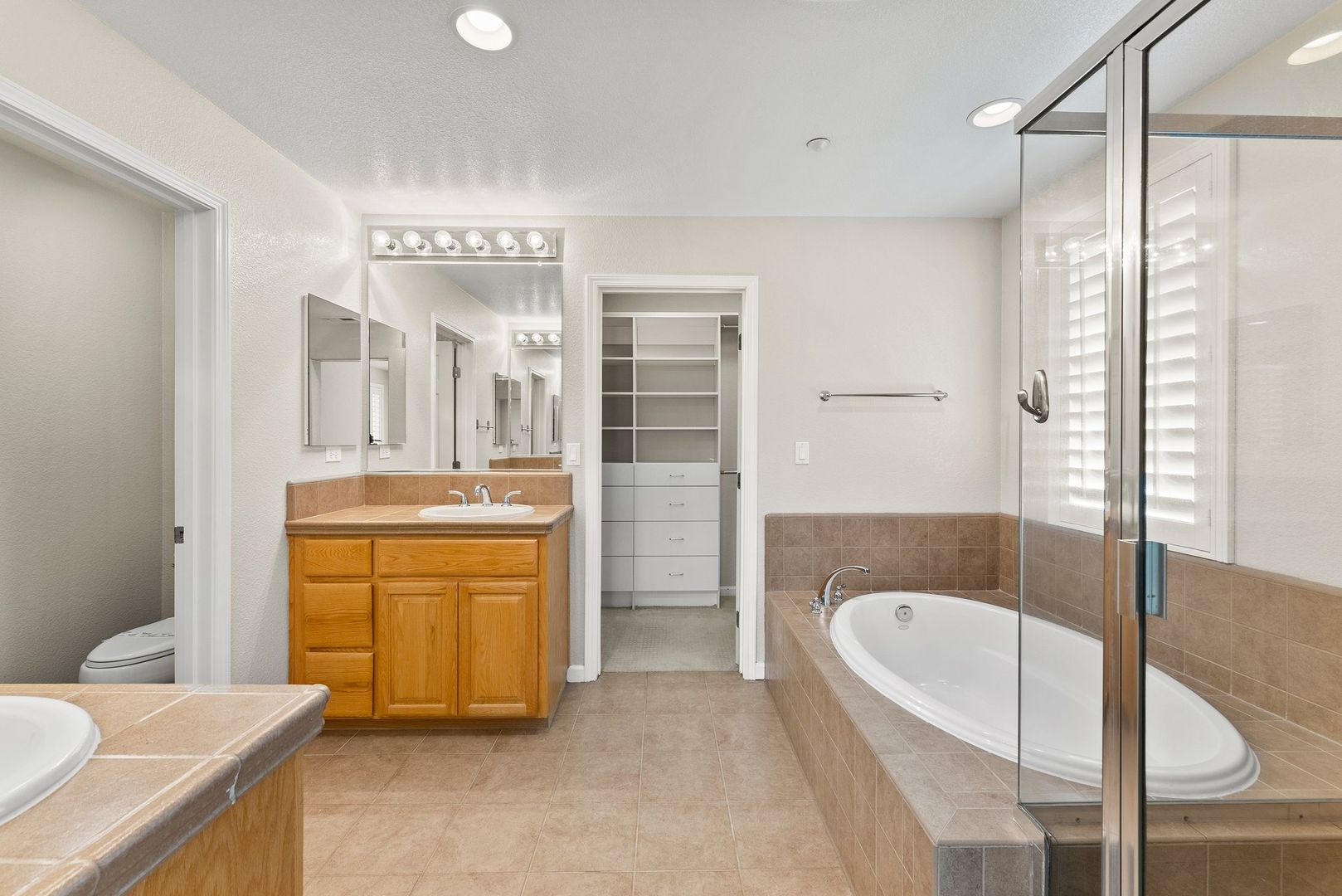 Santa Clara House: 4032 Crandall Circle