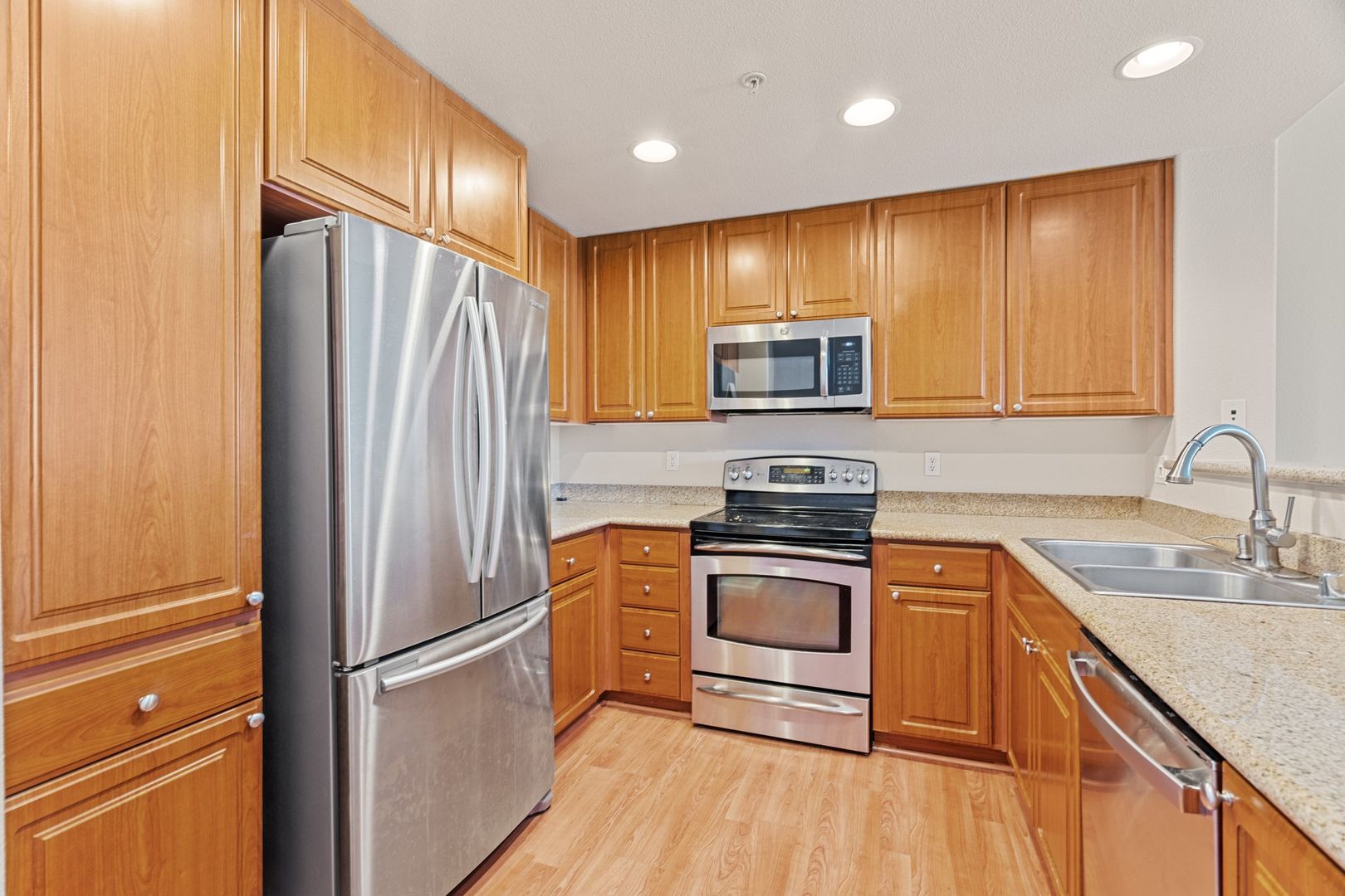 Santa Clara House: 1883 Agnew Rd #441
