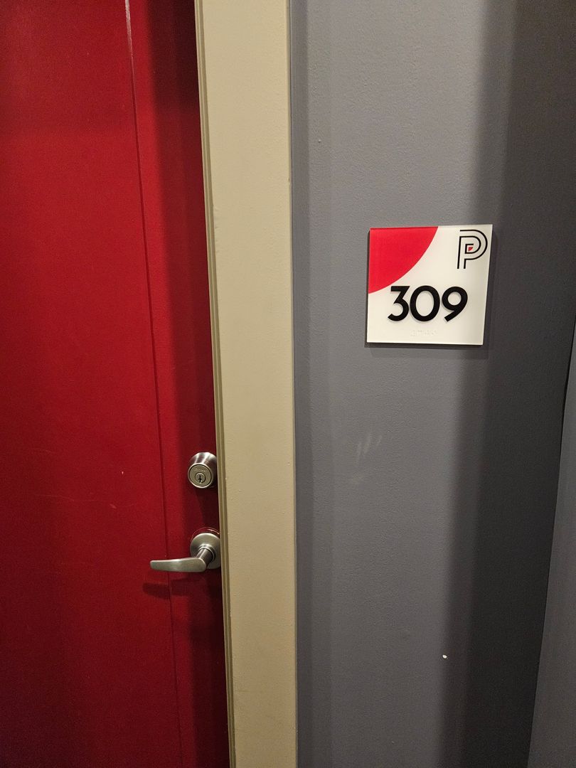 Lansing Apartment: 2222 E. Michigan Avenue